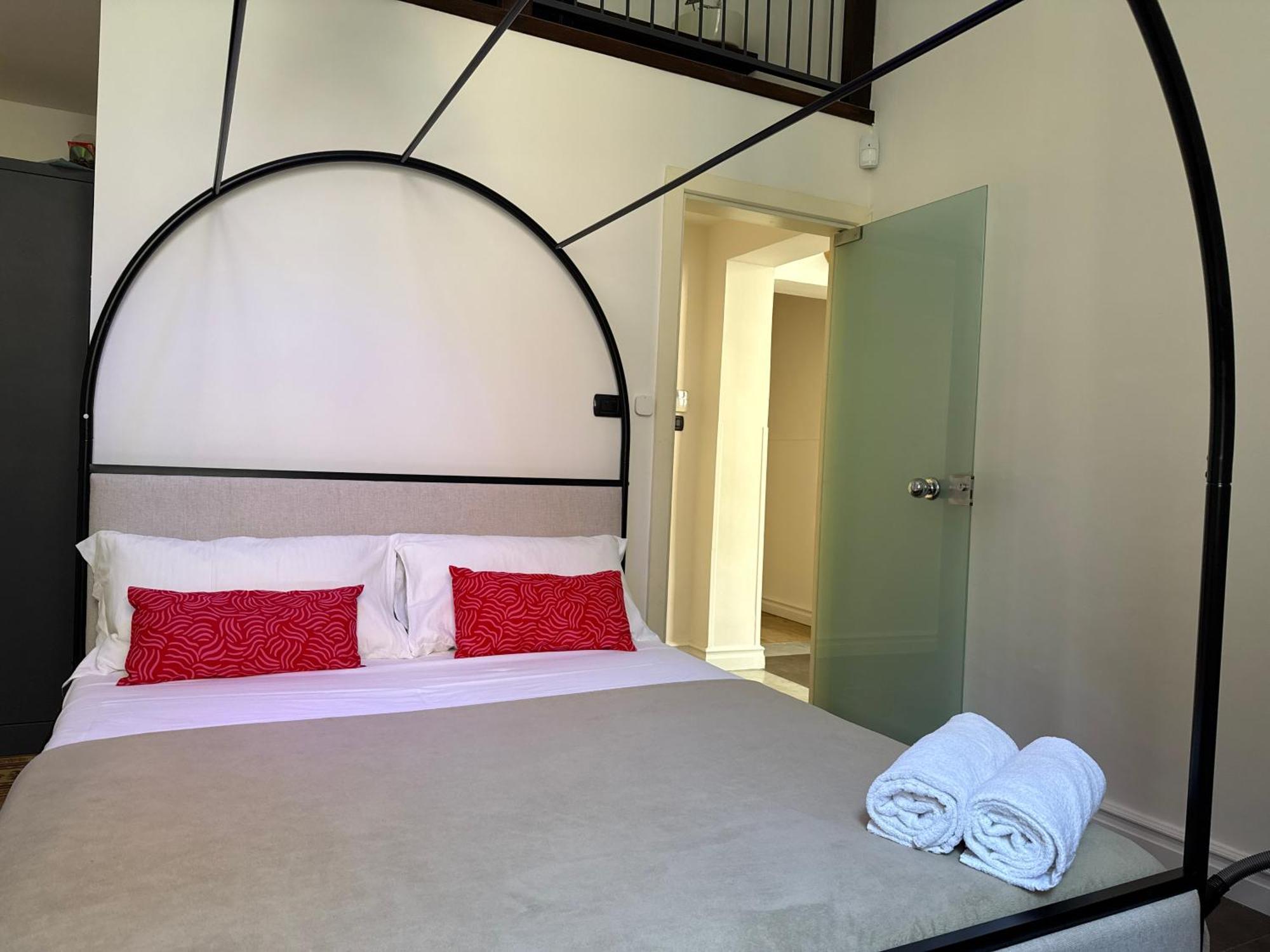 W Like Apartment On Hert Of City Center Catane Extérieur photo